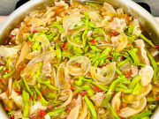 Bếp Eva - Loại rau khô như rơm, giá nửa triệu đồng 1 kg, ngâm gân bò thành món đặc sản bổ dưỡng, ăn hoài không ngán