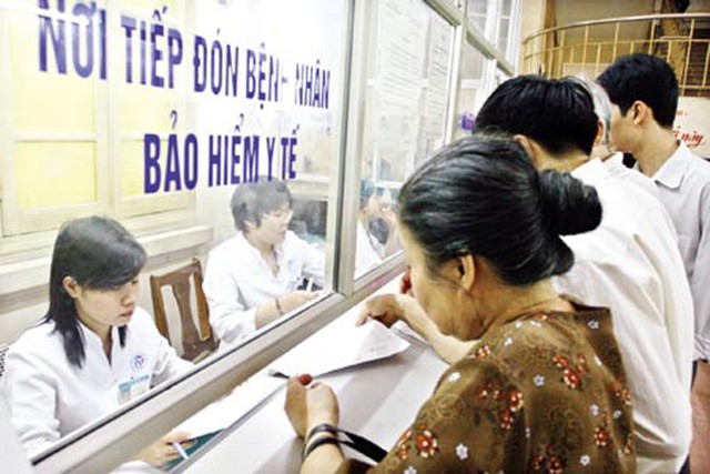 Theo đề xuất của Bộ Y tế, 5 nhóm đối tượng được tăng hỗ trợ đóng BHYT từ 1/4/2027. Ảnh minh họa: TL