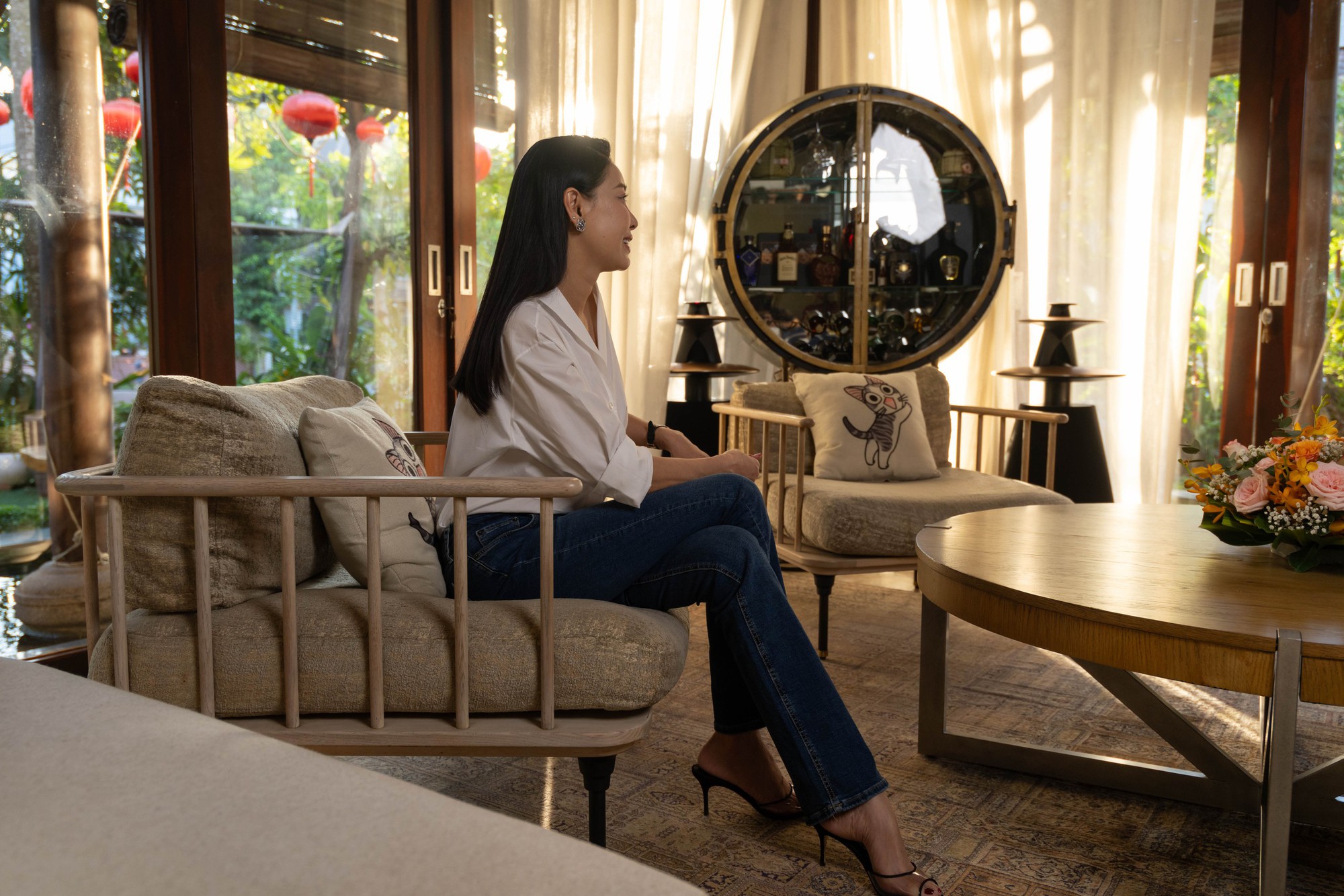 Có gì bên trong căn nhà 400 tỷ của Hoa hậu Việt Nam trẻ nhất lịch sử? - 7