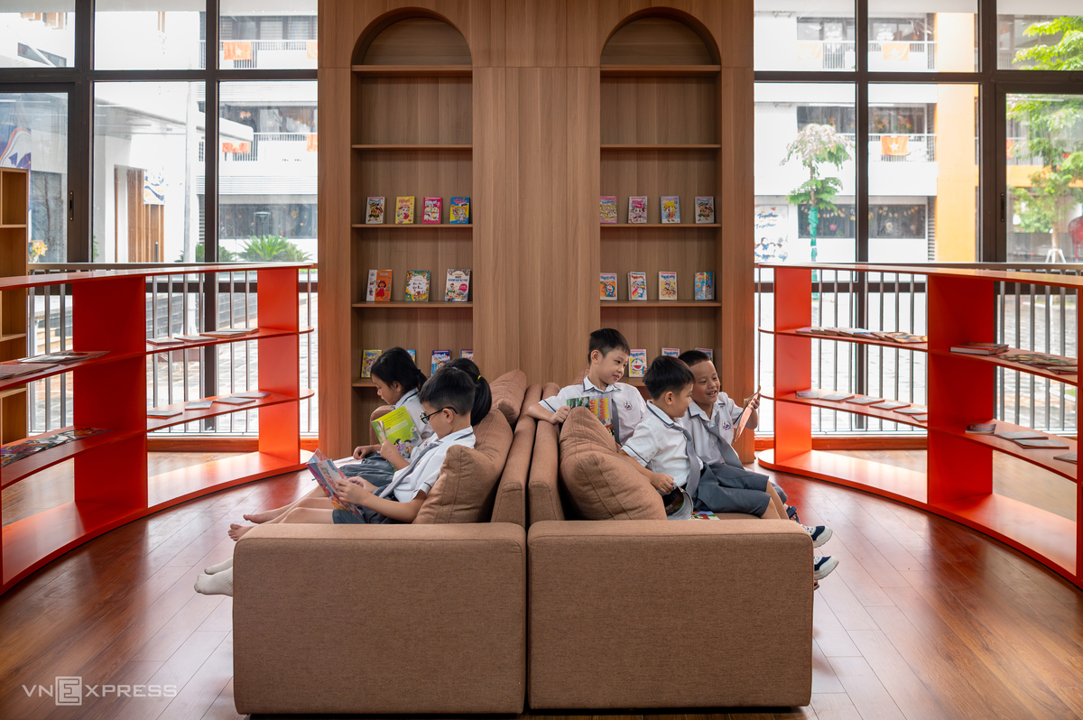 Trường công ở Hà Nội có giường tầng, phòng ngủ trưa cho học sinh - 10
