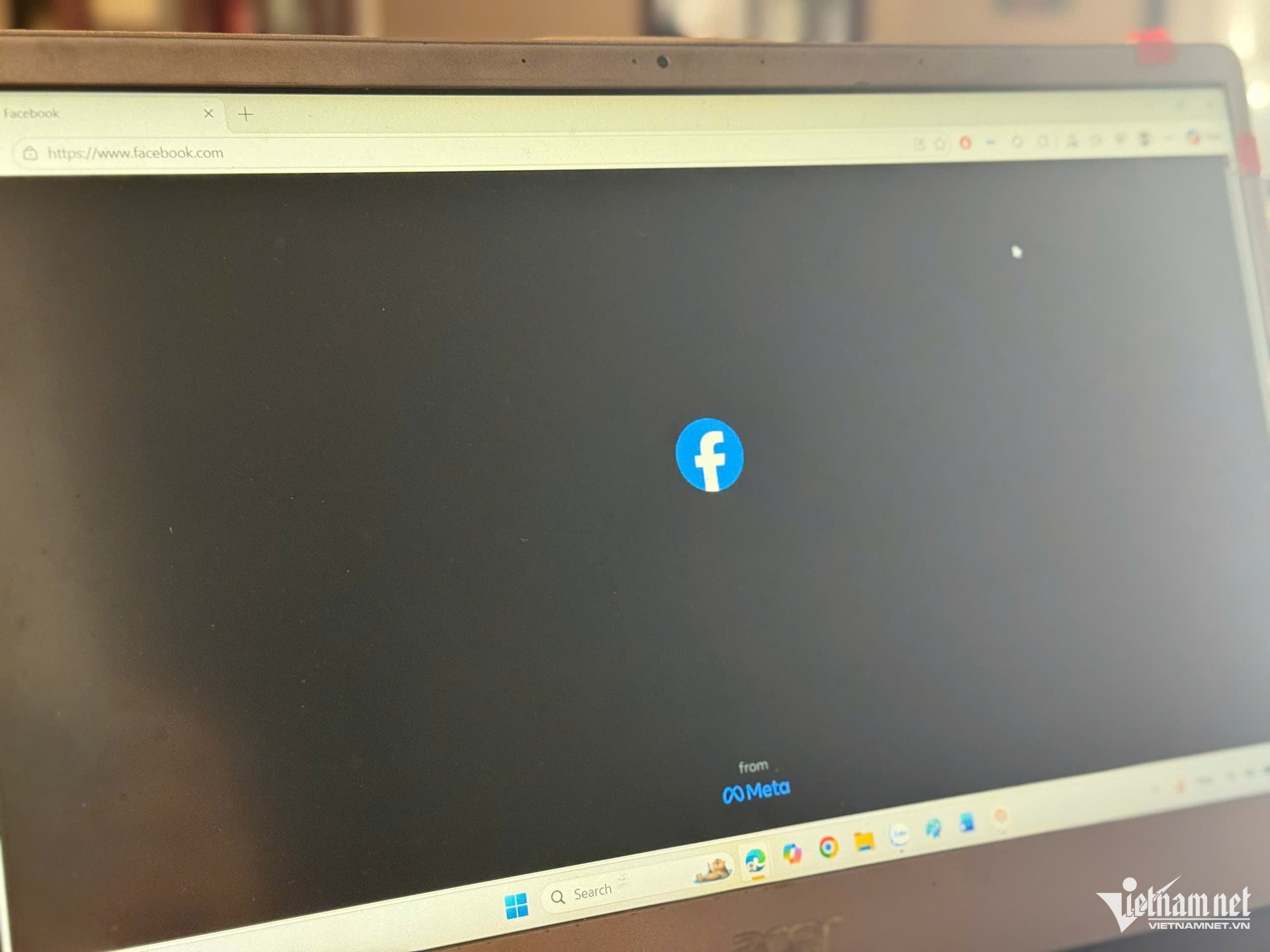 Facebook bản web gặp lỗi truy cập, sáng 21/9. Ảnh: Du Lam