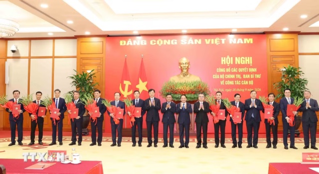 Thứ trưởng Bộ Công Thương làm Phó Bí thư Thành ủy TPHCM - 2