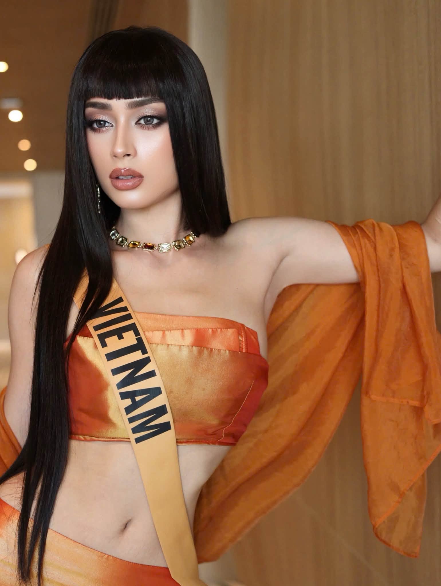 Cô được khán giả kỳ vọng mang vương miện Miss Grand International thứ hai về cho nhan sắc Việt.