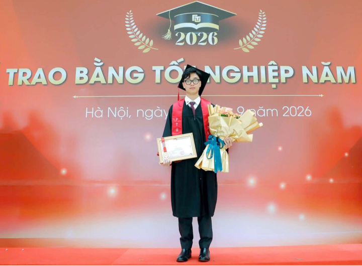 Nguyễn Đức Minh tốt nghiệp loại Xuất sắc ngành Kinh doanh số, Trường Đại học Ngoại thương với GPA 3.82/4.0.