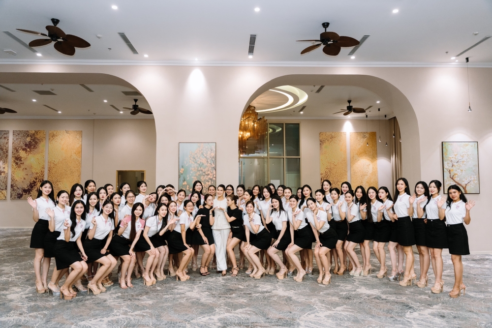 Ngọc Anh Nana kỳ vọng những gì các thí sinh được rèn luyện tại nhà chung sẽ được thể hiện rõ trên sân khấu Chung khảo Hoa hậu Việt Nam 2026.