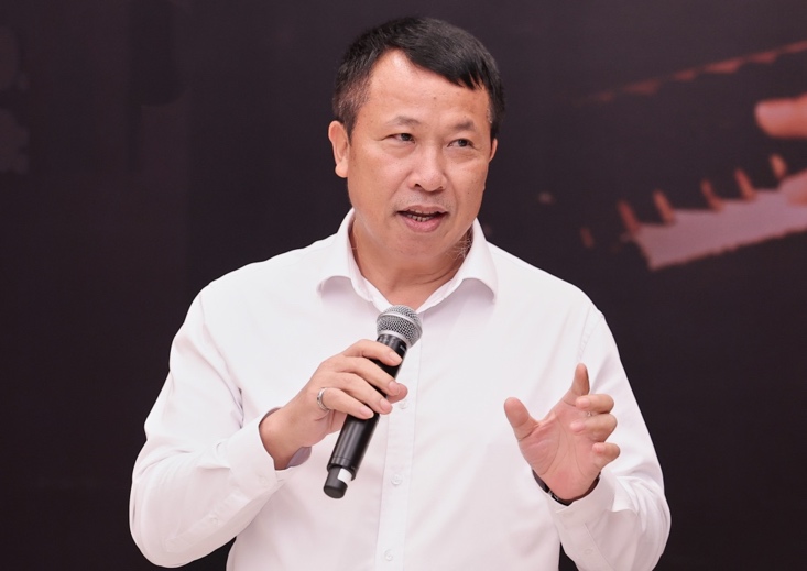 Chỉ đạo thực hiện chương trình là Thiếu tướng, NSND Nguyễn Công Bẩy, Phó Cục trưởng Cục Công tác chính trị, Bộ Công an.
