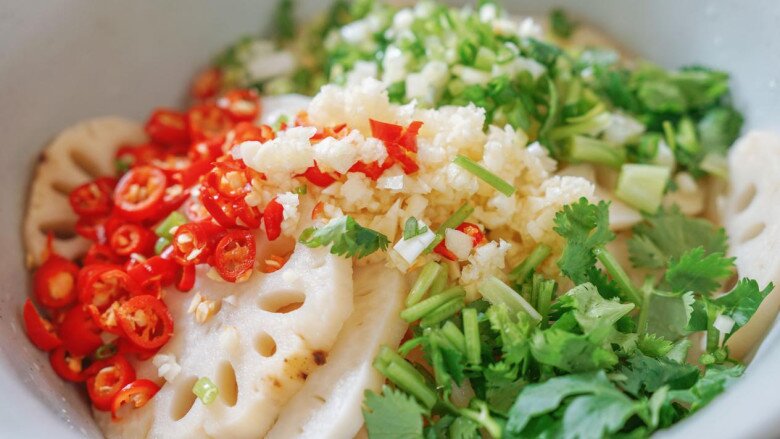 Đi chợ gặp củ này mua ngay, đem làm gỏi chua ngọt lại rất giòn ngon, cả nhà ăn sạch đĩa - 7