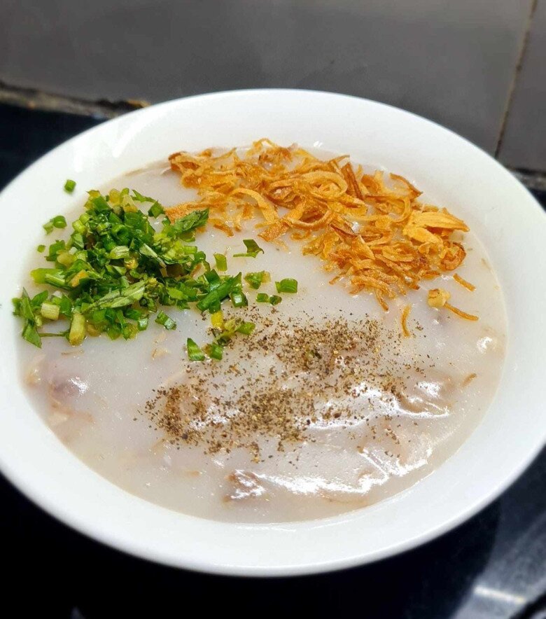 Dù nấu cháo gì, chỉ cần thêm thìa này, cháo vừa nhanh nhuyễn lại thơm ngậy, sánh quyện ăn vào cực ngon - 1