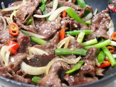 Xào thịt bò 10 lần thì 9 lần dai, lúc ướp nhớ cho những thứ này, thịt mềm ngon già trẻ đều thích