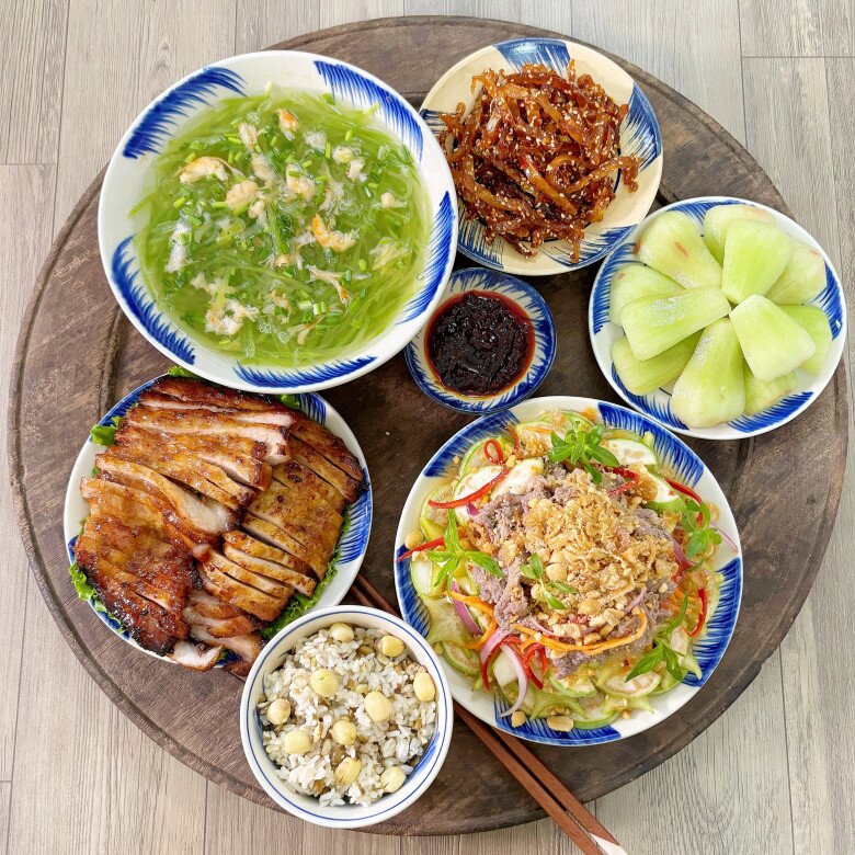 Hôm nay nấu gì: Cơm tối ngon miệng cho cả nhà - 1