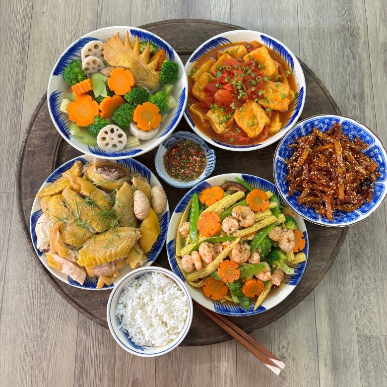 Bữa tối hấp dẫn cho cả nhà.