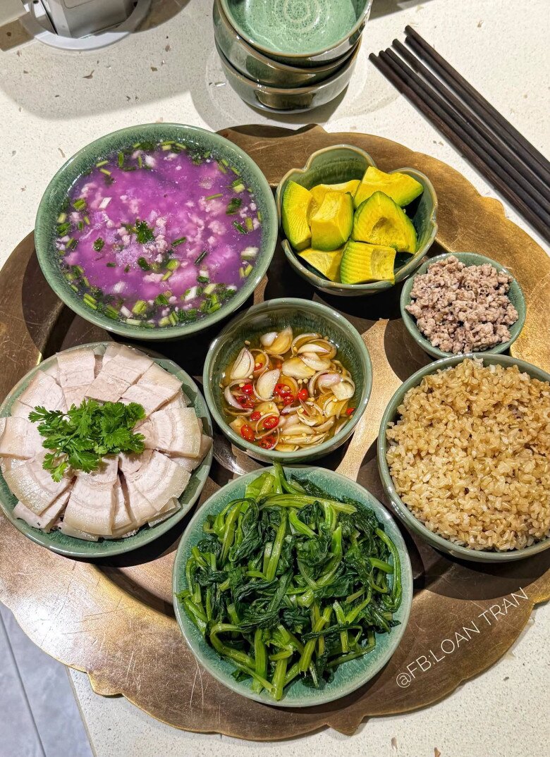 Hôm nay nấu gì: Cơm tối chỉ vài món đơn giản mà ngon - 1