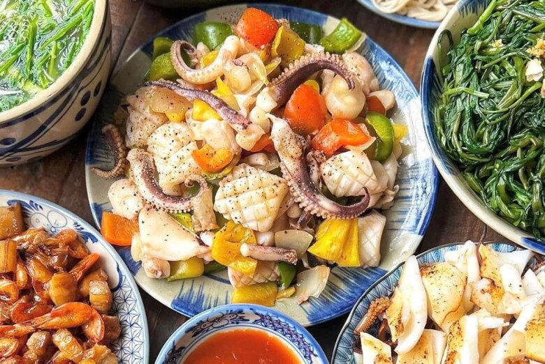 Hôm nay nấu gì: Mâm cơm hấp dẫn, đủ món ngon cho ngày Quốc Khánh - 7