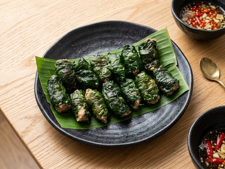 Làm chả lá lốt, đầu bếp dặn nhớ thêm một bước nữa, chả luôn xanh không đen xỉn - 3