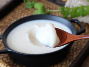 Bếp Eva - Rán mỡ lợn, nhiều người làm sai ngay bước đầu, đầu bếp mách cách nấu mỡ trắng tinh, thơm nức, để cả năm không hỏng