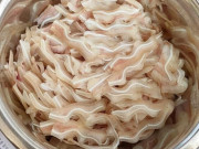 Bếp Eva - Luộc tai lợn mãi mới biết, phải ngâm vào nước này trước khi thái tai mới trắng đẹp, giòn ngon