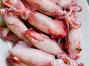 Bếp Eva - Luộc mực, nhớ đừng làm điều này khiến mực bong hết da, trông nhem nhuốc