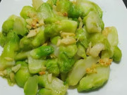 Bếp Eva - Loại rau được ví "quý như vàng" mà giá lúc chính vụ chỉ khoảng 45.000 đồng/kg, giải độc, kháng viêm nấu gì cũng ngon