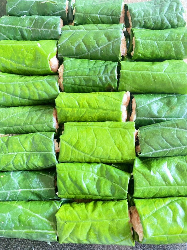 Rán chả lá lốt hay bị đen xỉn hóa ra quên 1 bước này, giờ biết rồi làm theo miếng chả nào cũng xanh mướt - 3