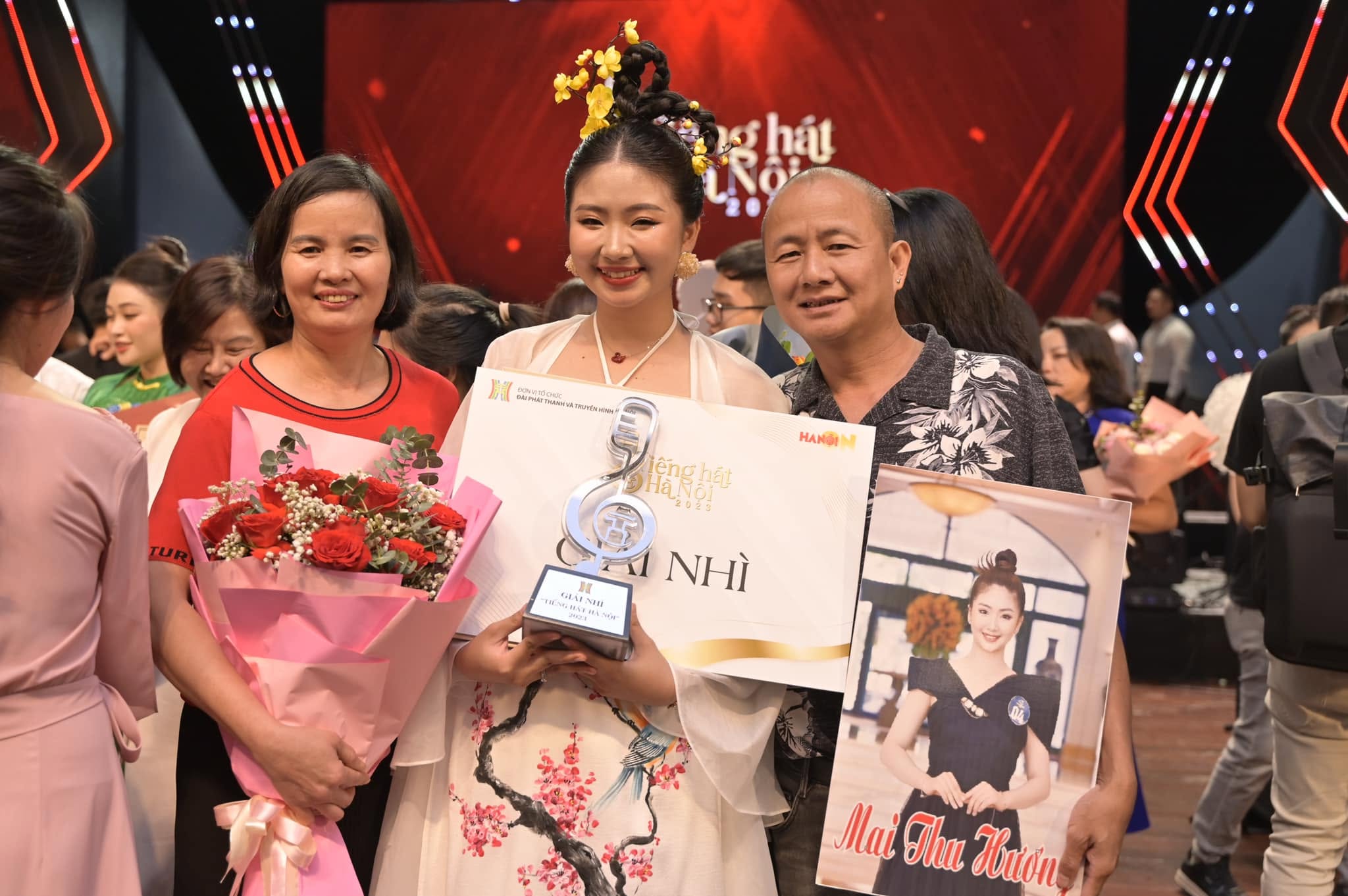 Những thành tích mới ghi nhận sự bền bỉ và nghiêm túc của Thu Hương với nghề.