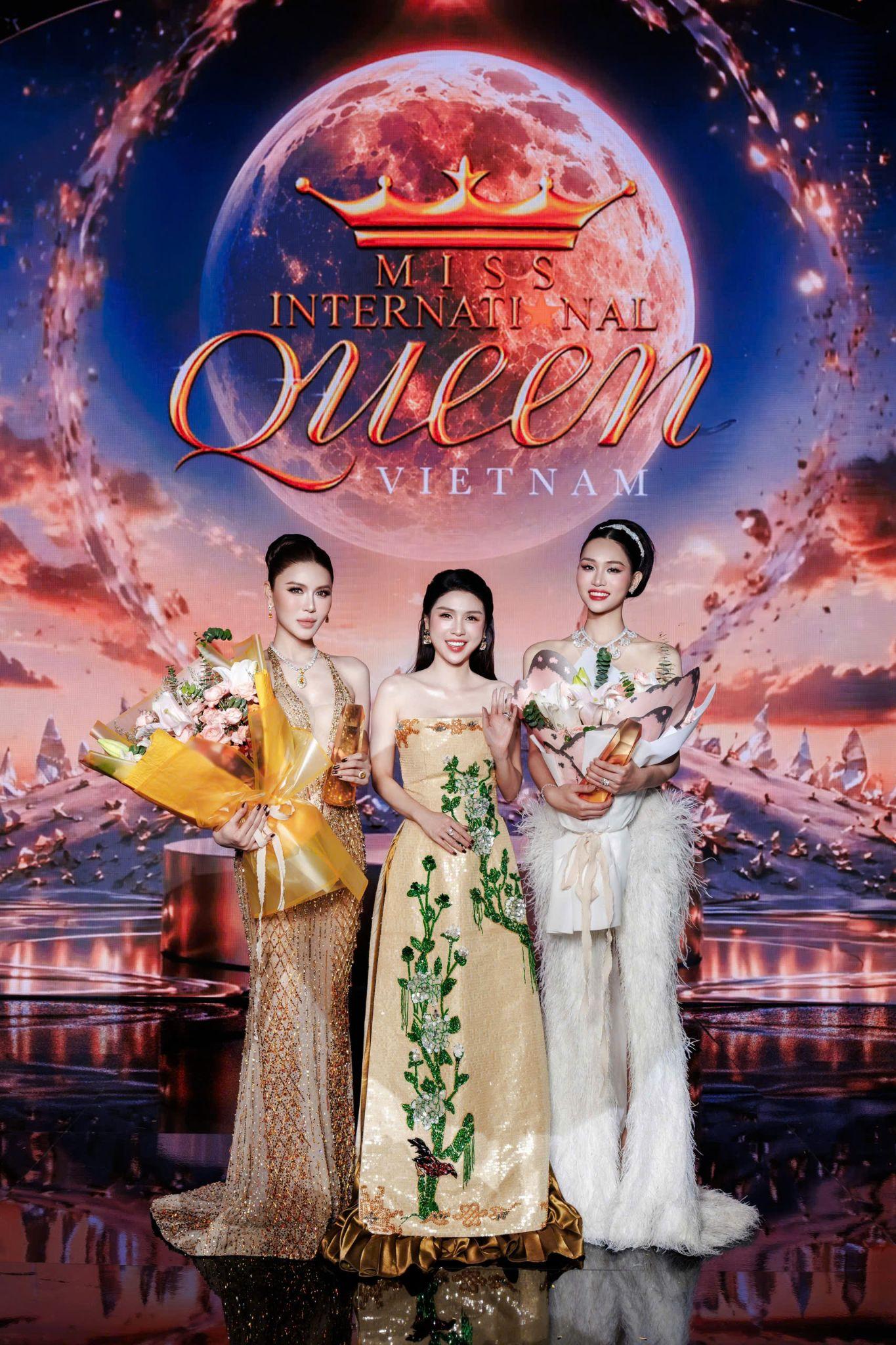 CEO Lâm Ngân cùng hội đồng BGK chọn Minh Anh đại diện Việt Nam tại Miss International Queen 2026.