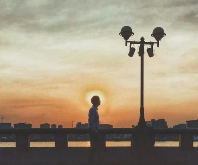 Người khôn ngoan, thân thiết đến mấy cũng không giúp 3 việc này - 1