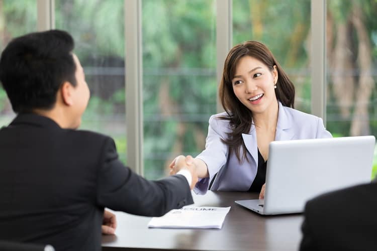 Trắc nghiệm tâm lý: amp;#34;Vũ khí bí mậtamp;#34; nào giúp bạn bứt phá chốn công sở? - 2