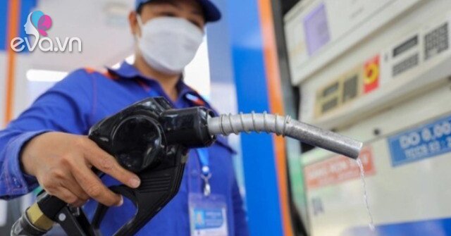 Giá xăng dầu hôm nay 3/9: Tiếp đà tăng nhẹ