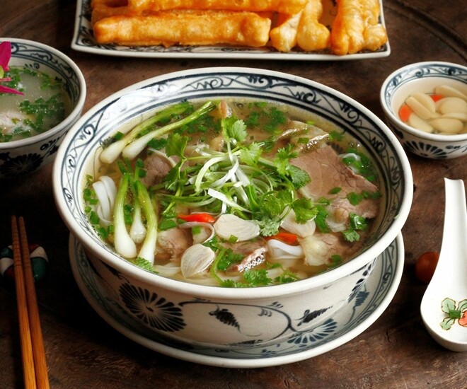 Phở là đặc sản trong menu ẩm thực Việt