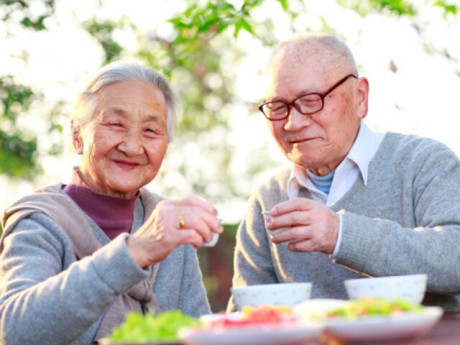 Bí quyết sống lâu: Người sống thọ thường giữ 4 thói quen này mỗi ngày