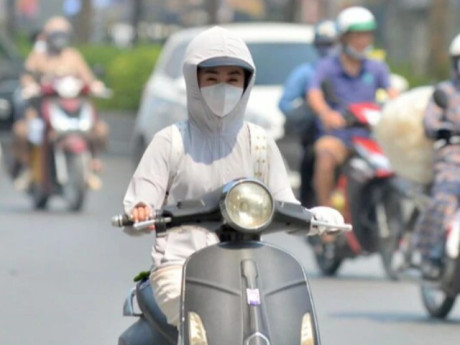 Nắng nóng ở Hà Nội và miền Bắc kéo dài đến khi nào?