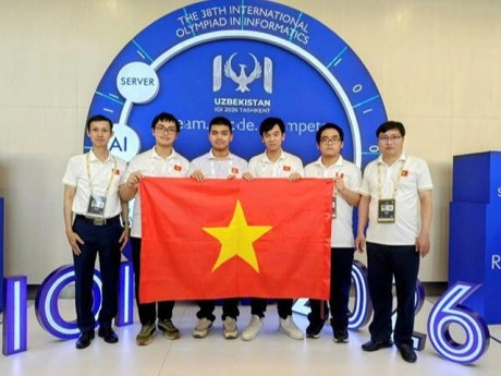 Học sinh Việt vào top 8 Olympic Tin học quốc tế