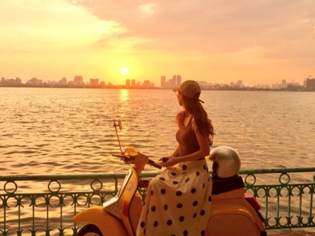 Nửa ngày với Hà Nội vào thu