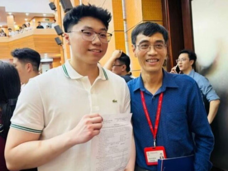 Đêm trực cấp cứu 9 tiếng khiến tân bác sĩ nội trú chọn "lò luyện" Ngoại khoa