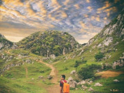 Lifestyle - Ở Hà Nội có 6 ngọn núi trekking thú vị, có nơi là “nóc nhà Thủ đô”, thách thức tín đồ đi bộ đường dài