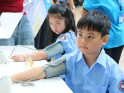 Sức khỏe - Khoảng 3 triệu học sinh, sinh viên TPHCM sẽ được khám sức khỏe định kỳ miễn phí từ năm học 2026 - 2027