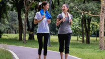 Đi bộ đúng cách giúp giảm căng thẳng như thế nào?