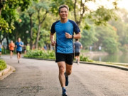 Sức khỏe - Chạy bộ 30 phút mỗi ngày có giúp giảm mỡ máu ở nam giới sau tuổi 50?