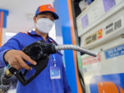 Tin tức - Giá xăng dầu hôm nay 17/9: Quay đầu giảm mạnh vì nguồn cung tăng