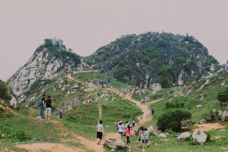 Cung Đường Trekking Thách Thức Dân Phượt
