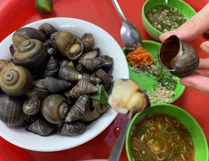 Món ốc luộc giá rất sinh viên