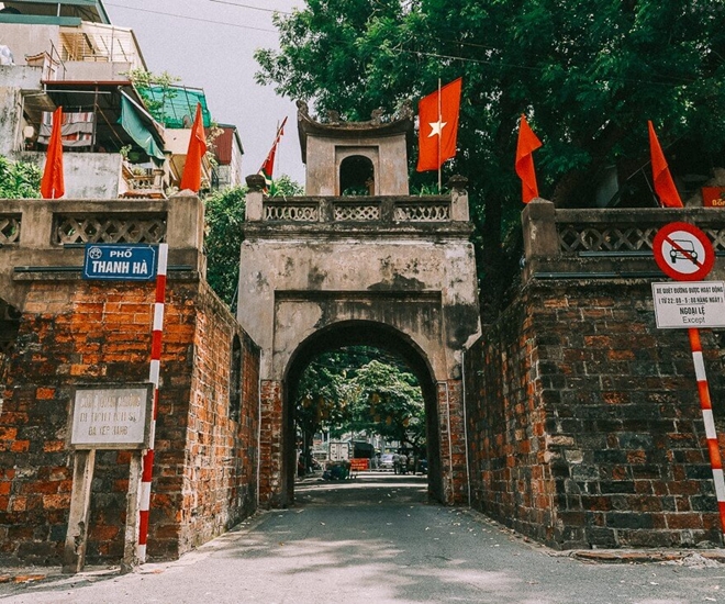 Phố cổ Hà Nội nhuốm màu thời gian