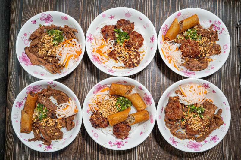 Món ăn ngon bổ rẻ, chỉ vài chục nghìn đồng một suất