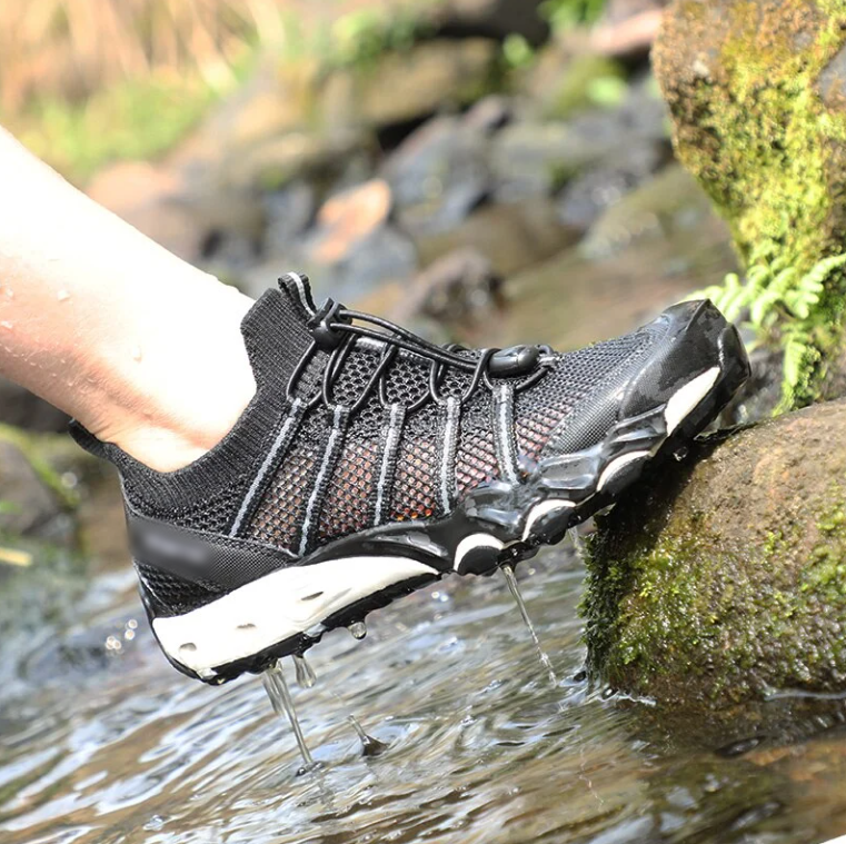 Giày Thể Thao Mang Tính Quyết Định Cho Chuyến Trekking