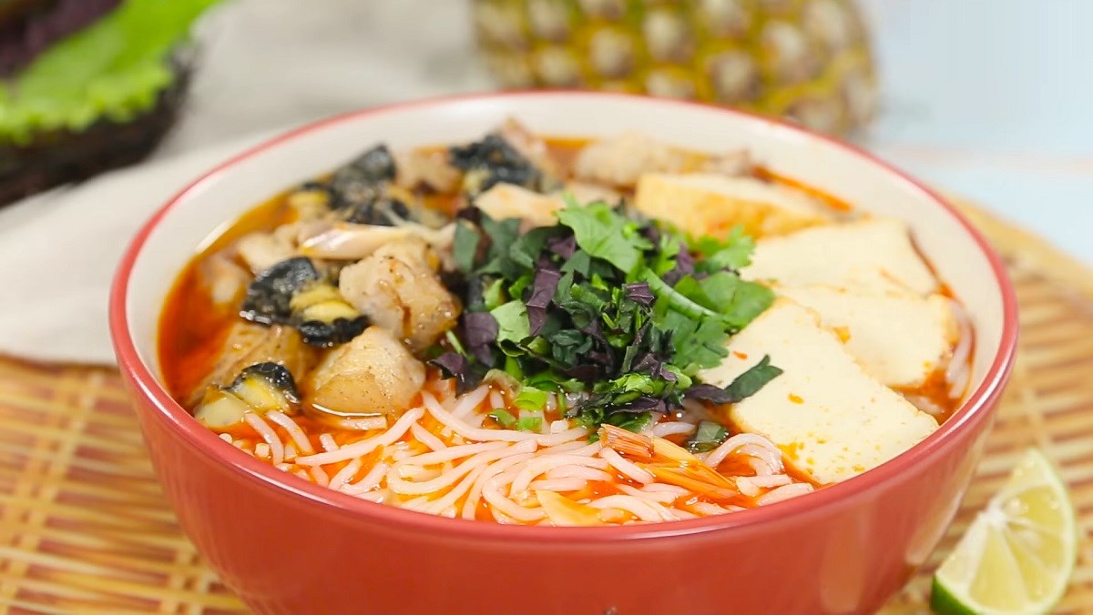Bún ốc ăn mùa nào cũng ngon