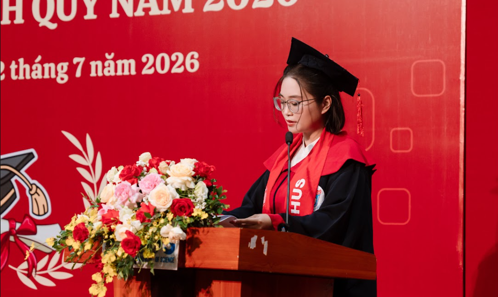 Nữ Thủ khoa đã có hành trình thanh xuân rực rỡ với nhiều dấu ấn cá nhân