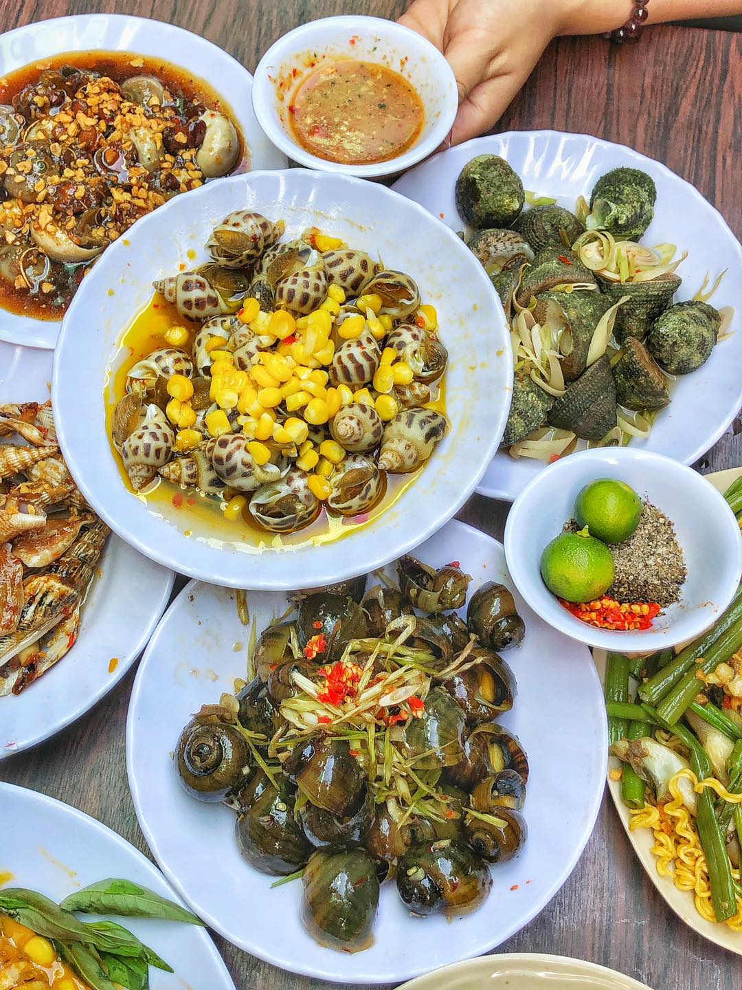 Ốc là món ngon để nhâm nhi những ngày mưa