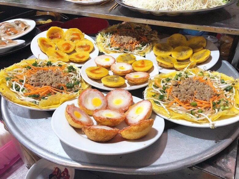 Các loại bánh tại khu chợ