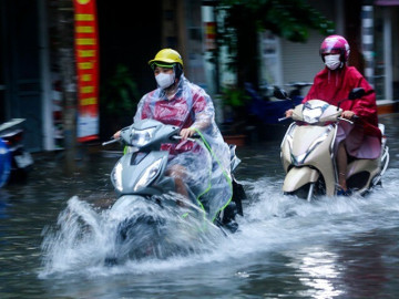 Kiểu thời tiết ở Hà Nội và miền Bắc khiến người dân cần thận trọng đề phòng