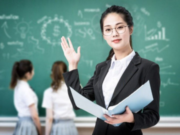 5 nghề HOT dành cho người giỏi ngoại ngữ, không cần bằng đại học, thu nhập 8 con số nằm trong tầm tay